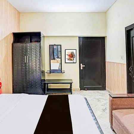 Super Collection O Mathura Near Railway Station Екстериор снимка